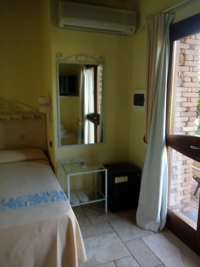 **  Hotel Corsaro Nero Portu Maga Olaszország