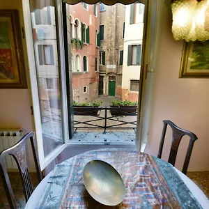  Apartment Ve.n.i.ce. Cera Casa Del Sol Italy